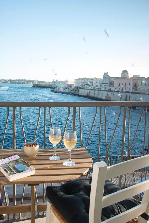 La Baia Di Ortigia Lägenhet Syrakusa Exteriör bild